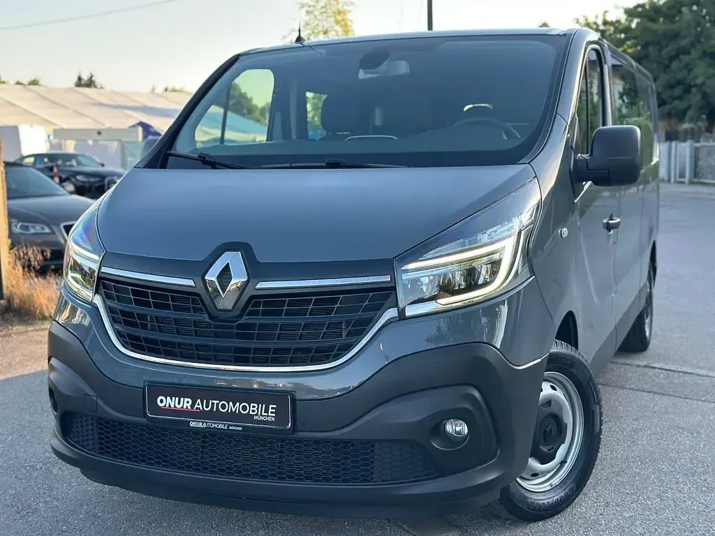 Gebraucht Renault Trafic 170 PS (125 kW) 2021 Grau Van / Kleinbus