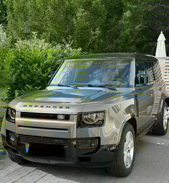Gebraucht Land Rover Defender SE Dynamic 249 PS (183 kW) 2023 SUV