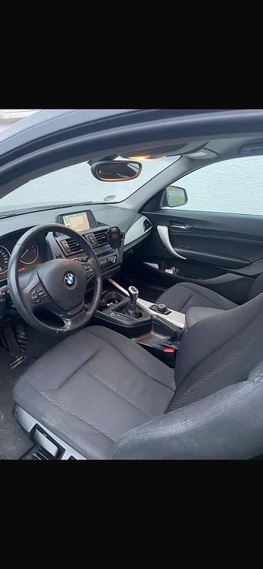 Gebraucht BMW 116 136 PS (100 kW) 2014 Schwarz Kleinwagen