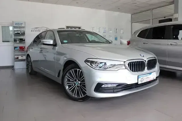 Gebraucht BMW 530 Sport Line 252 PS (185 kW) 2018 Andere Limousine
