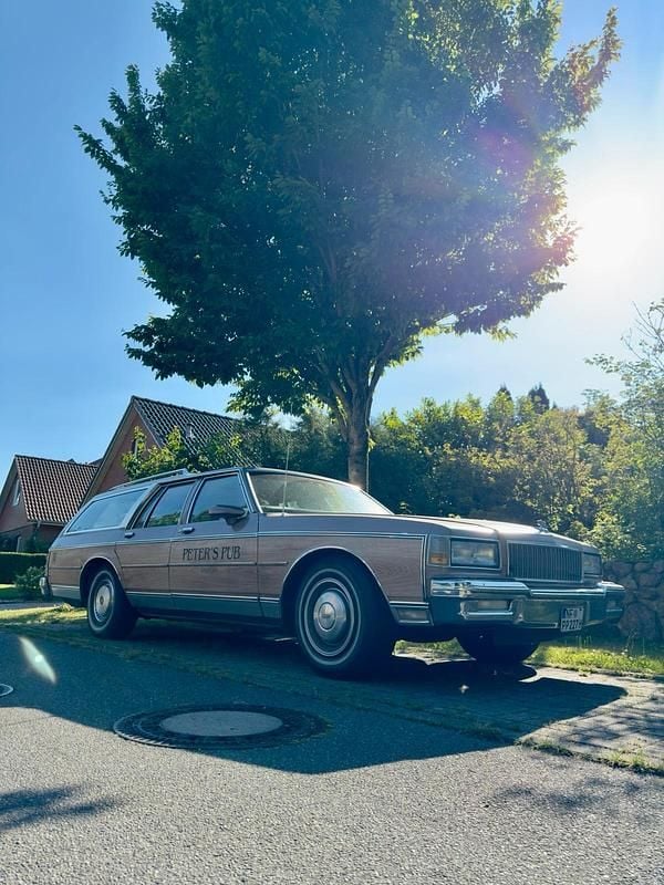 Gold Gebraucht 1989 Chevrolet Caprice Kombi | 10.999 € - Bild 1/4