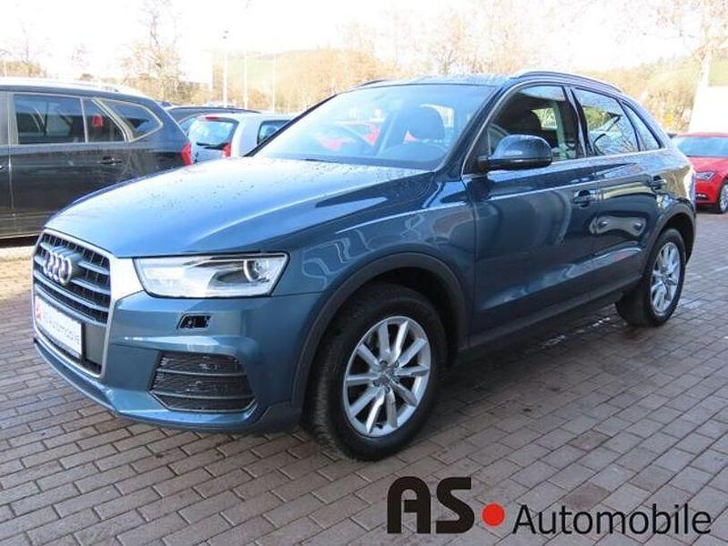 Gebraucht Audi Q3 Basis 150 PS (110 kW) 2015 Utopiablau SUV