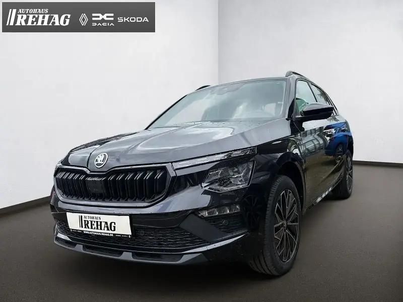 Blackmagic perleffekt Neu 2025 Skoda Kamiq Tour SUV | 25.495 € (Fairer Preis) - Bild 1/4