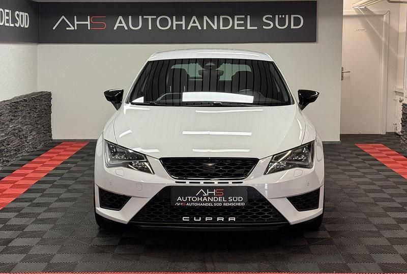 Gebraucht Seat Leon Cupra 265 265 PS (194 kW) 2016 Weiß Coupé