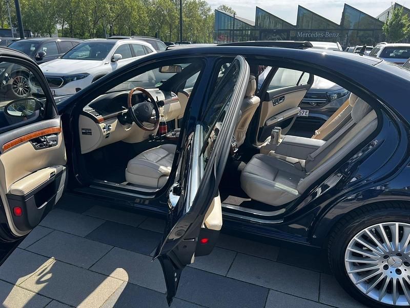 Gebraucht Mercedes S500 Night 387 PS (284 kW) 2006 Blau Limousine
