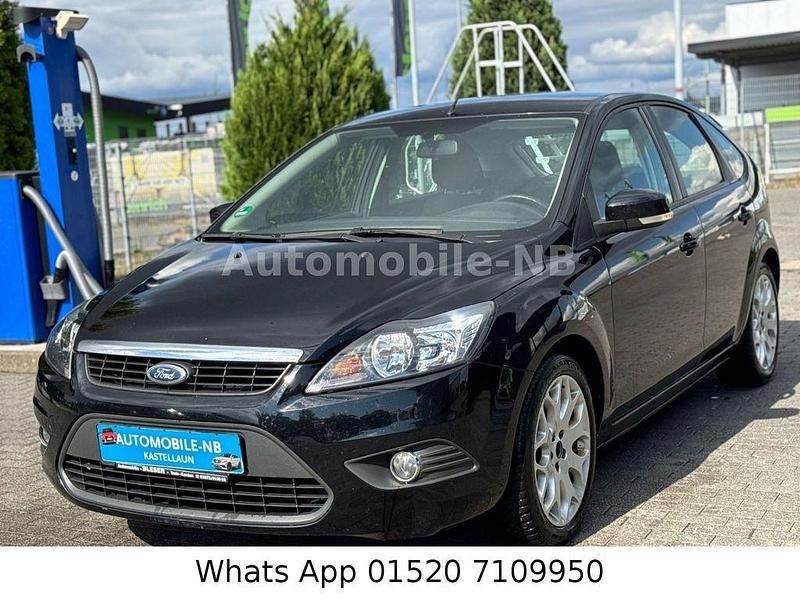 Schwarz Gebraucht 2010 Ford Focus Sport Limousine | 1.999 € (Guter Preis) - Bild 1/4