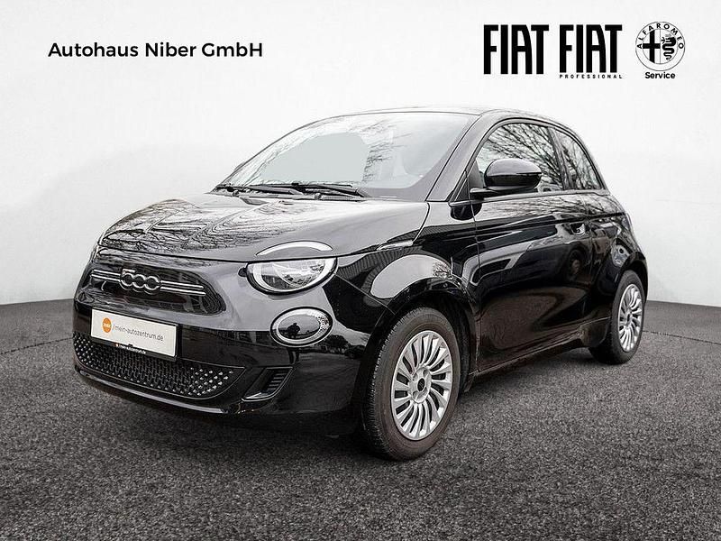 Schwarz Gebraucht 2022 Fiat 500e Action | 10.899 € (Superpreis) - Bild 1/4