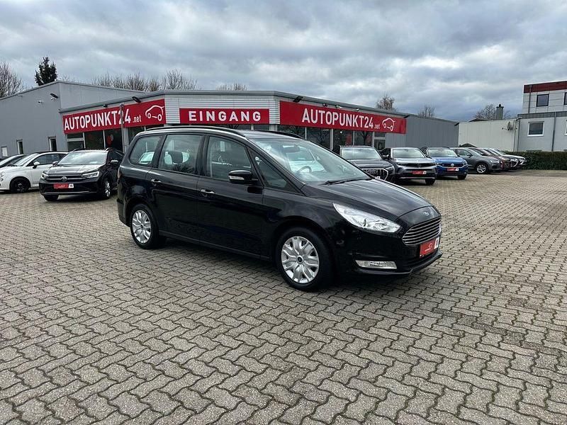 Gebraucht Ford Galaxy 160 PS (117 kW) 2018 Schwarz Van / Kleinbus