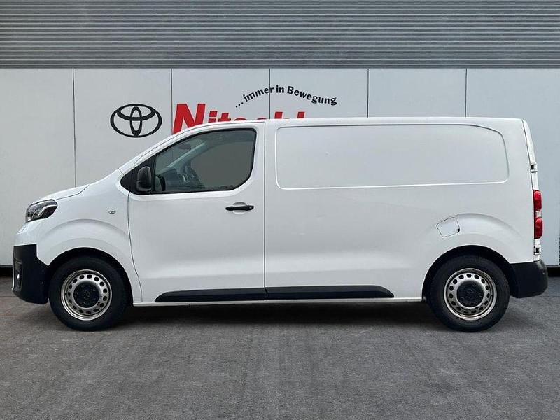 Gebraucht Toyota Proace 120 PS (88 kW) 2021 Schaumweiß Van / Kleinbus