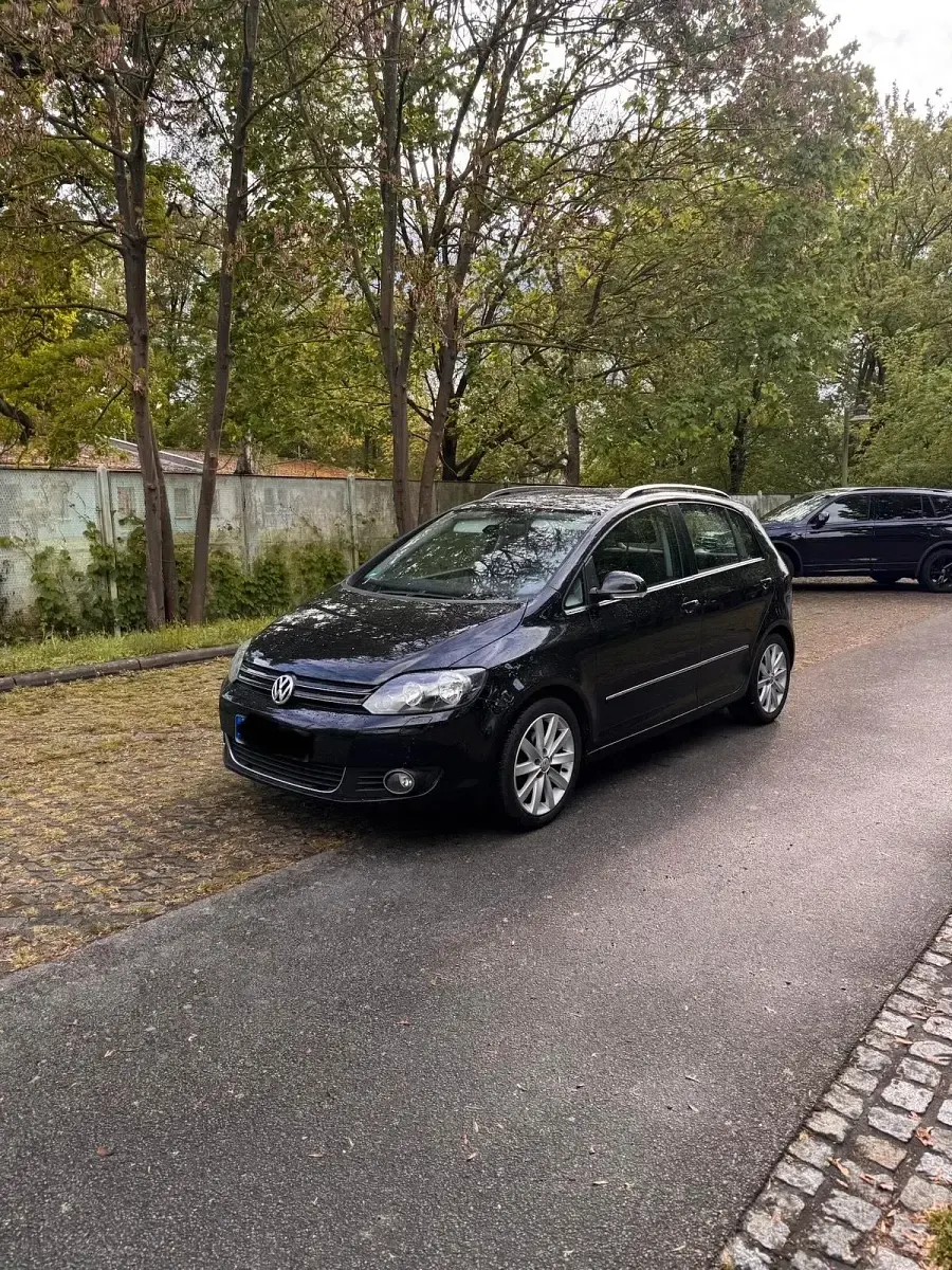 Gebraucht VW Golf 140 PS (102 kW) 2010 Schwarz Van / Kleinbus