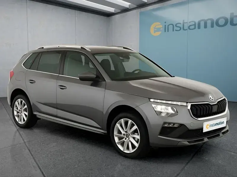 Neu Skoda Kamiq 150 PS (110 kW) 2025 Blau SUV