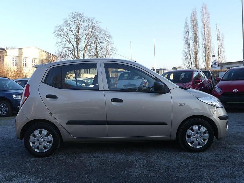 Gebraucht Hyundai i10 Style 77 PS (56 kW) 2009 Beige Kleinwagen