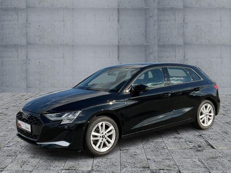 Gebraucht Audi A3 Advanced Plus 150 PS (110 kW) 2024 Mythosschwarz metallic Limousine