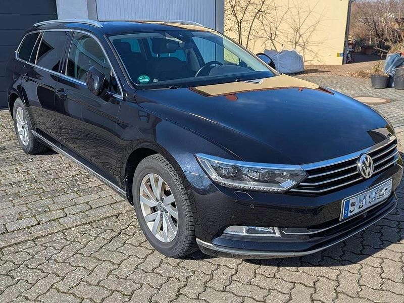 Gebraucht VW Passat Highline 190 PS (139 kW) 2018 Schwarz Kombi