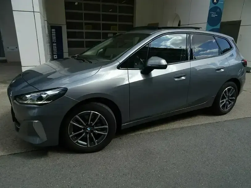 Gebraucht BMW 218 Active Tourer Luxury Line 136 PS (100 kW) 2022 Skyscraper grau met (metallic) Van / Kleinbus