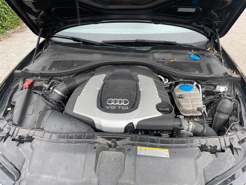 Schwarz Gebraucht 2013 Audi A6 S-Line Kombi | 13.000 € (Guter Preis) - Bild 1/4