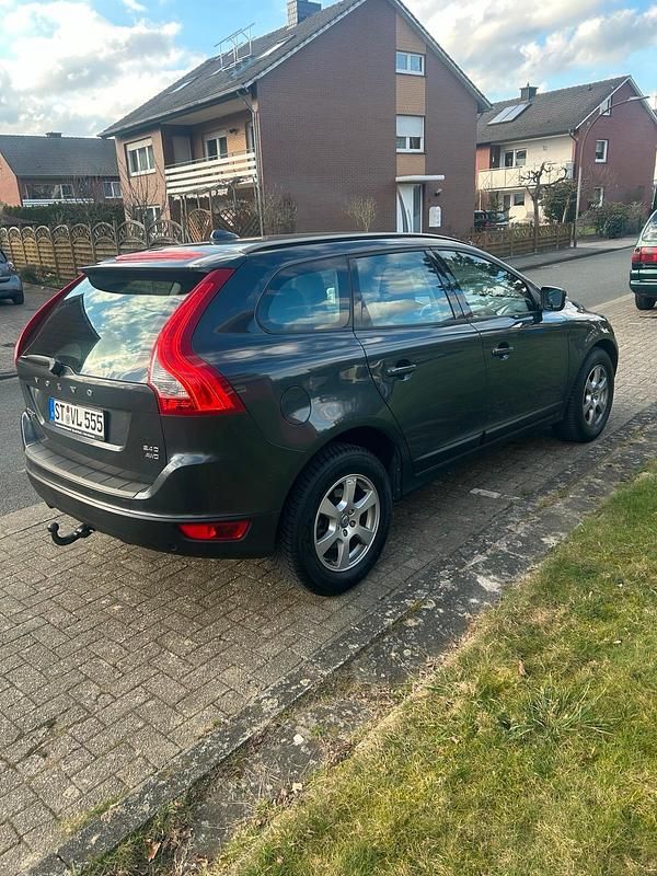 Gebraucht Volvo XC60 163 PS (119 kW) 2010 Grün SUV
