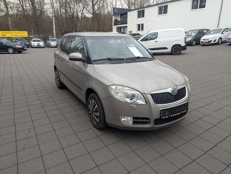 Gebraucht Skoda Fabia 105 PS (77 kW) 2007 Beige Limousine