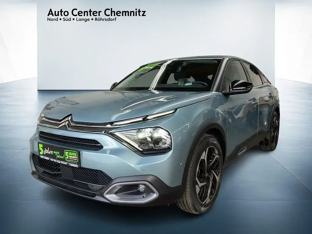 Gebraucht Citroën C4 Shine 131 PS (96 kW) 2023 Olbia blau Limousine