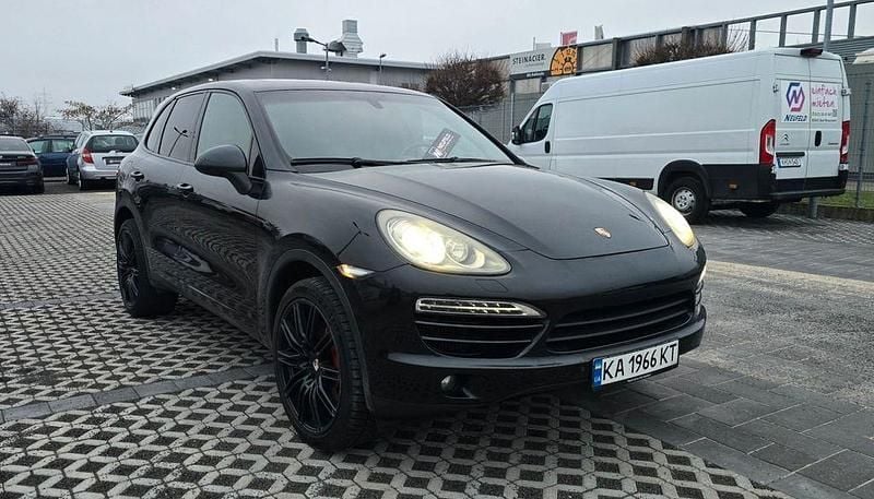 Gebraucht Porsche Cayenne Basis 299 PS (219 kW) 2013 Schwarz SUV