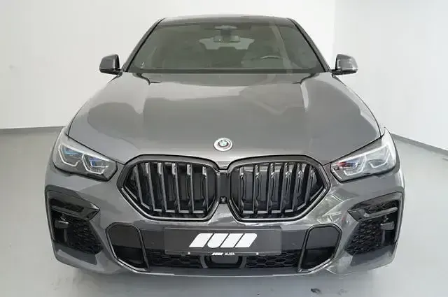 Gebraucht BMW X6 M Sport 400 PS (294 kW) 2023 Grau SUV