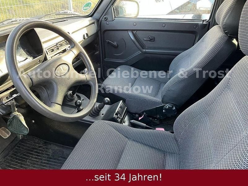 Gebraucht Lada niva 83 PS (61 kW) 2014 Grün SUV
