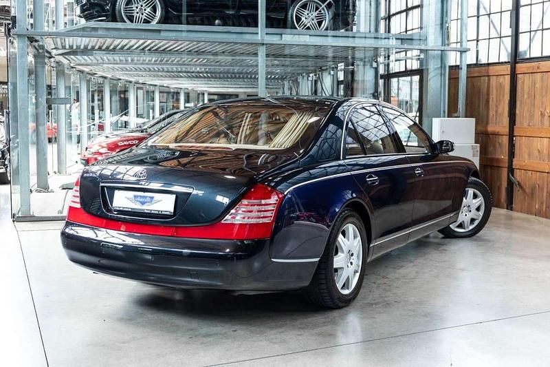 Gebraucht Maybach 57 551 PS (405 kW) 2006 Caspian schwarz/cote d'azur bl Limousine