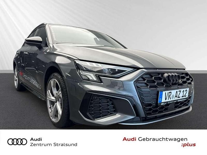 Daytonagrau perleffekt Gebraucht 2024 Audi A3 Sportback e-tron S-Line Limousine | 43.990 € - Bild 1/4