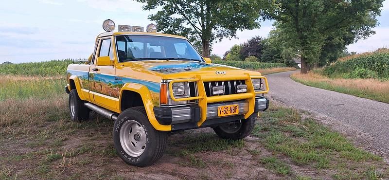 Gelb Gebraucht 1987 Jeep Comanche Abholung | 19.750 € - Bild 1/4