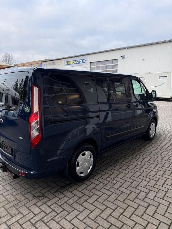 Gebraucht Ford Transit Custom 170 PS (125 kW) 2019 Blau Van / Kleinbus