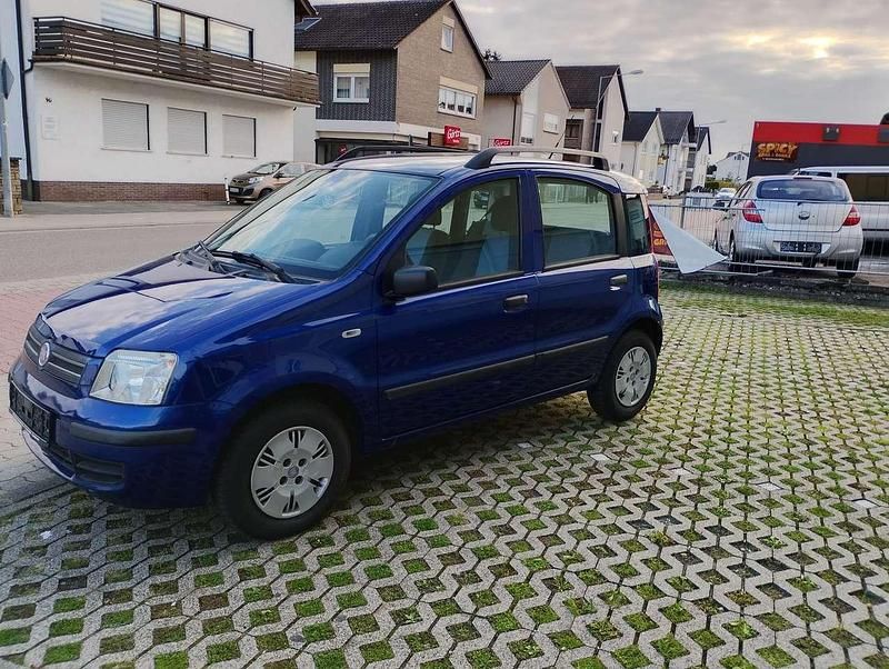 Gebraucht Fiat Panda Dynamic 60 PS (44 kW) 2009 Blau Kleinwagen