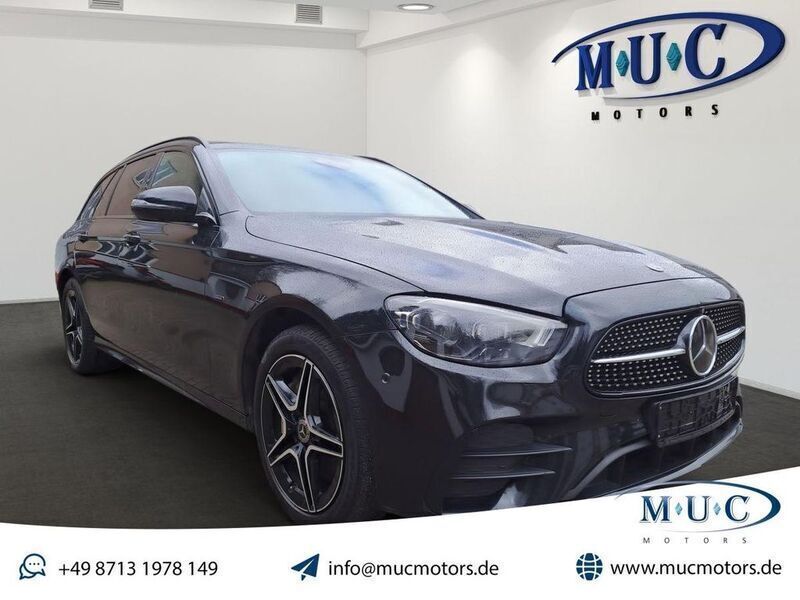 Obsidianschwarz metalliclack Gebraucht 2020 Mercedes E300 AMG Kombi | 25.990 € (Guter Preis) - Bild 1/4