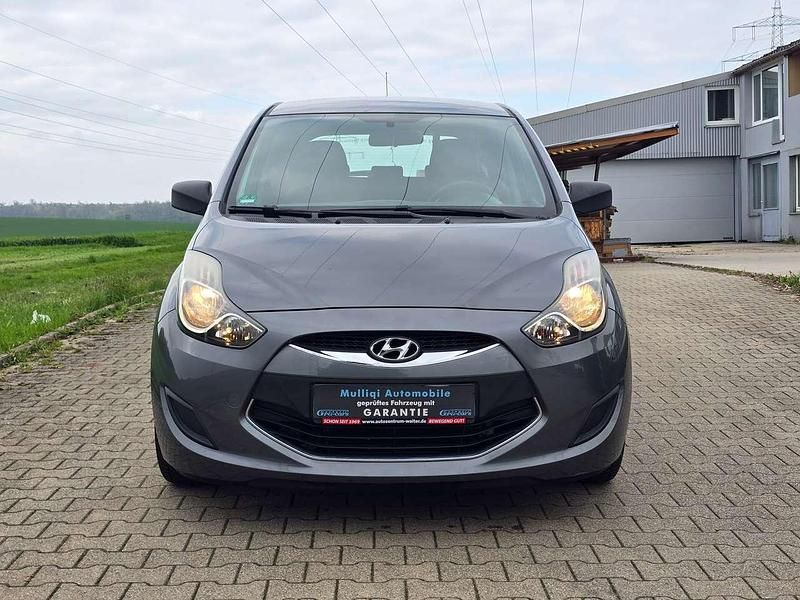 Gebraucht Hyundai ix20 Classic 90 PS (66 kW) 2011 Steel gray Kleinwagen