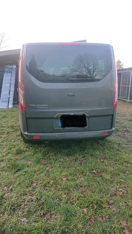 Gebraucht Ford Tourneo 131 PS (96 kW) 2016 Grau Van / Kleinbus