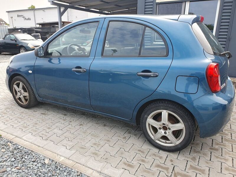 Gebraucht Nissan Micra Visia 80 PS (58 kW) 2014 Blau Kleinwagen