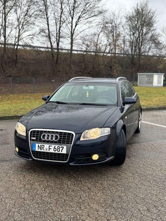 Gebraucht Audi A4 S-Line 140 PS (102 kW) 2008 Blau Kombi