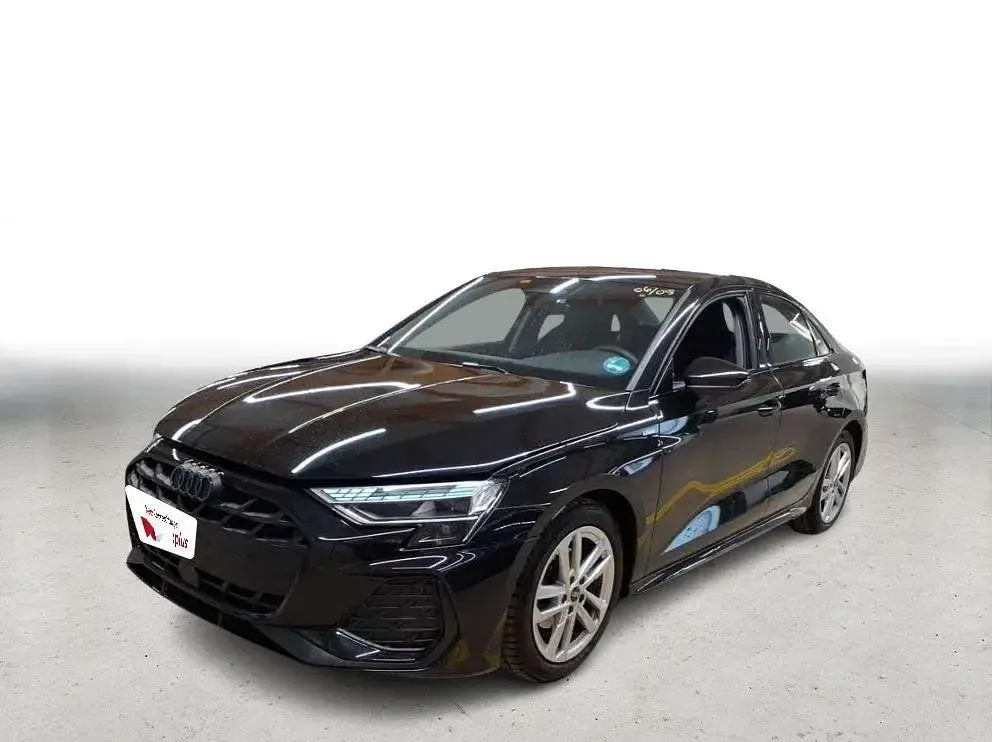 Gebraucht Audi A3 S-Line 116 PS (85 kW) 2025 Schwarz Limousine