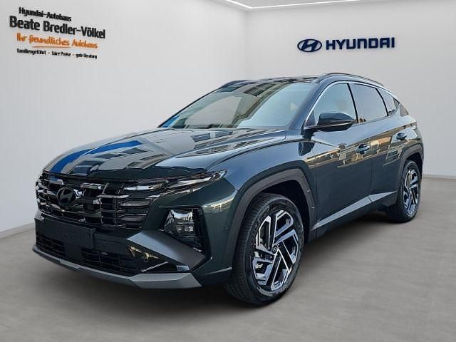 Cypress green / mic Neu 2025 Hyundai Tucson Prime SUV | 46.490 € (Teuer) - Bild 1/4