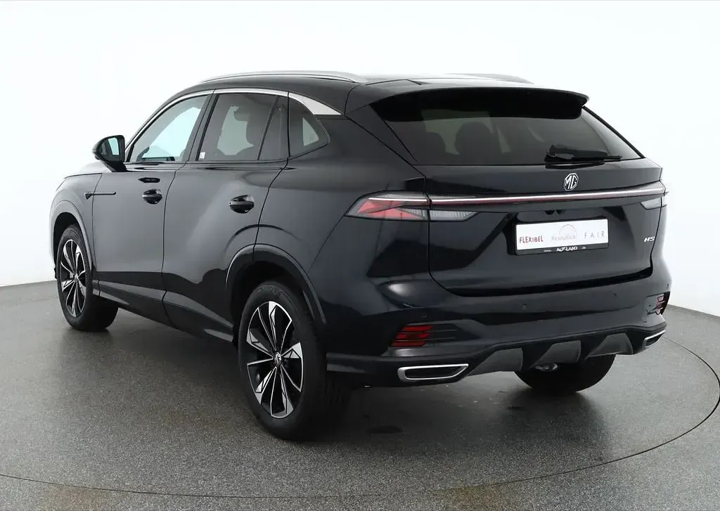 Neu MG HS Luxury 224 PS (164 kW) 2026 Pebbleblackmet. SUV