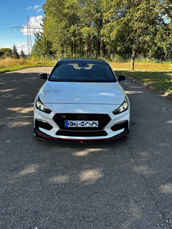 Weiß Gebraucht 2020 Hyundai i30 N Performance Limousine | 19.800 € (Superpreis) - Bild 1/4
