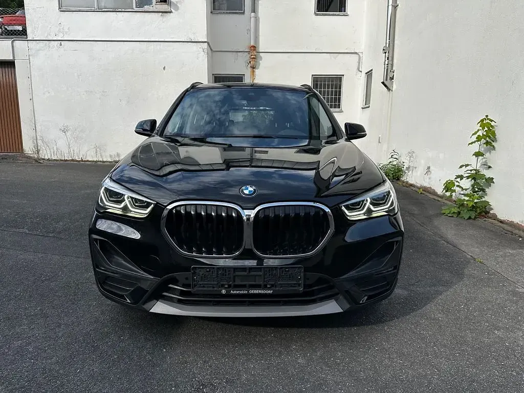 Gebraucht BMW X1 Performance 150 PS (110 kW) 2022 Schwarz SUV