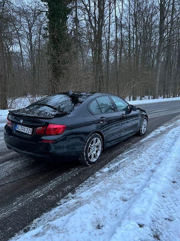 Gebraucht BMW 530 258 PS (189 kW) 2010 Schwarz Limousine