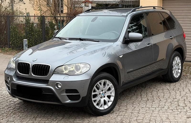 Grau Gebraucht 2013 BMW X5 SUV | 10.900 € (Superpreis) - Bild 1/4