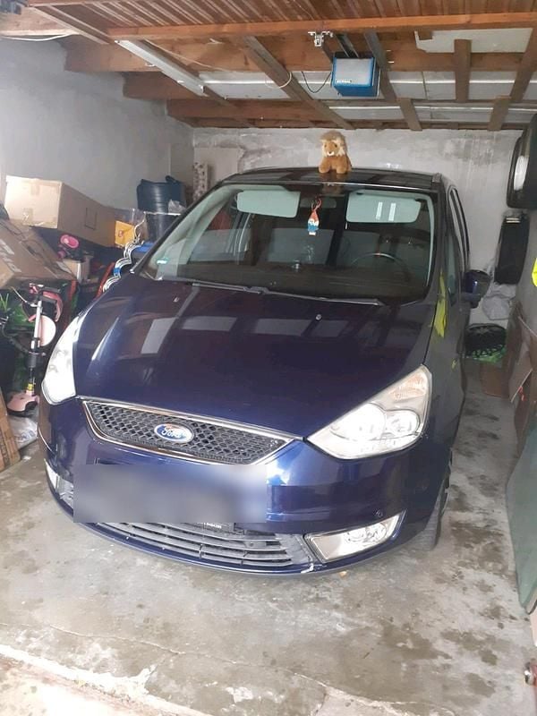 Blau Gebraucht 2009 Ford Galaxy Van / Kleinbus | 7.000 € (Etwas zu teuer) - Bild 1/3