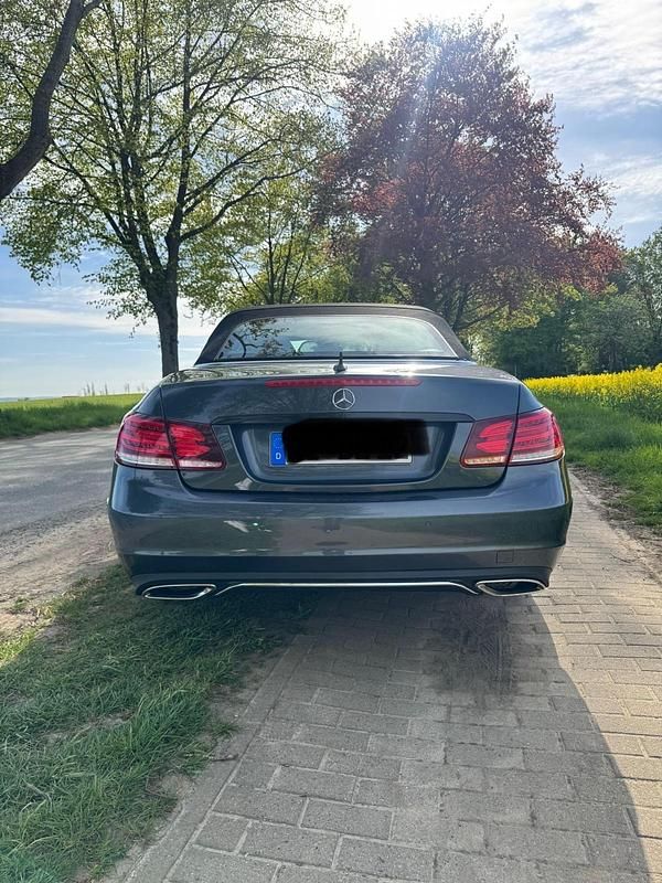 Second-hand Mercedes E200 184 CP (135 kW) 2014 Gri Cabrio