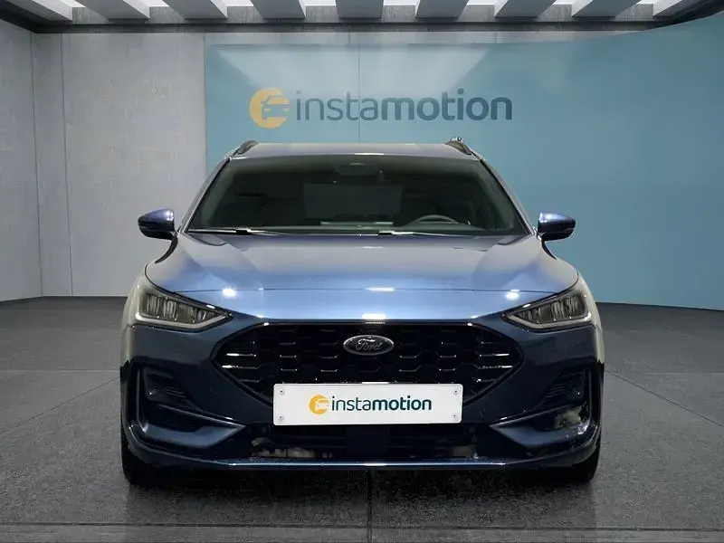 Usado Ford Focus 116 CV (85 kW) 2024 Azul Familiar