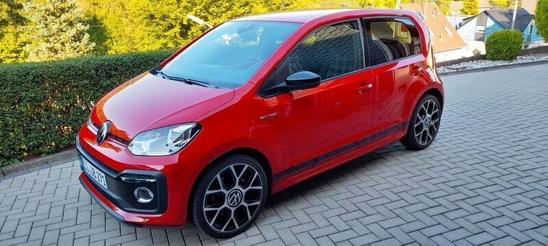 Rot Gebraucht 2020 VW up! GTI Kleinwagen | 13.600 € (Guter Preis) - Bild 1/4