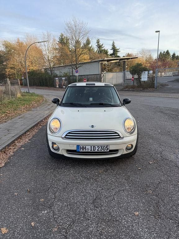 Gebraucht Mini ONE 95 PS (69 kW) 2008 Schwarz Kleinwagen