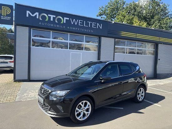 Mitternachtsschwarz Gebraucht 2025 Seat Arona FR SUV | 19.950 € (Guter Preis) - Bild 1/4