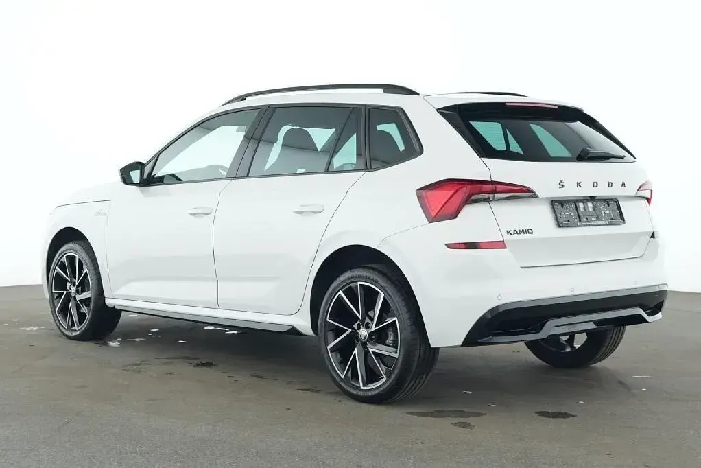 Gebraucht Skoda Kamiq Monte Carlo 150 PS (110 kW) 2022 Weiß SUV